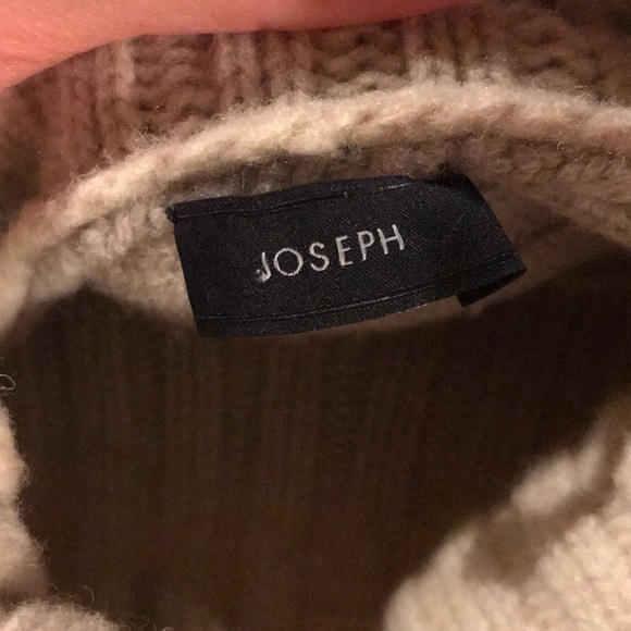 JOSEPH Chunky Wool Cable Knit Turtleneck Sweater - Picture 10 of 11